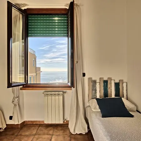 Apartment Attico Sul Mediterraneo Lido di Ostia
